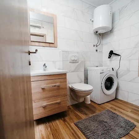 Apartmani Komarna * Komarna